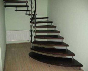 Как построить лестницу на второй этаж: выбор конструкции, монтаж, фото вариантов
